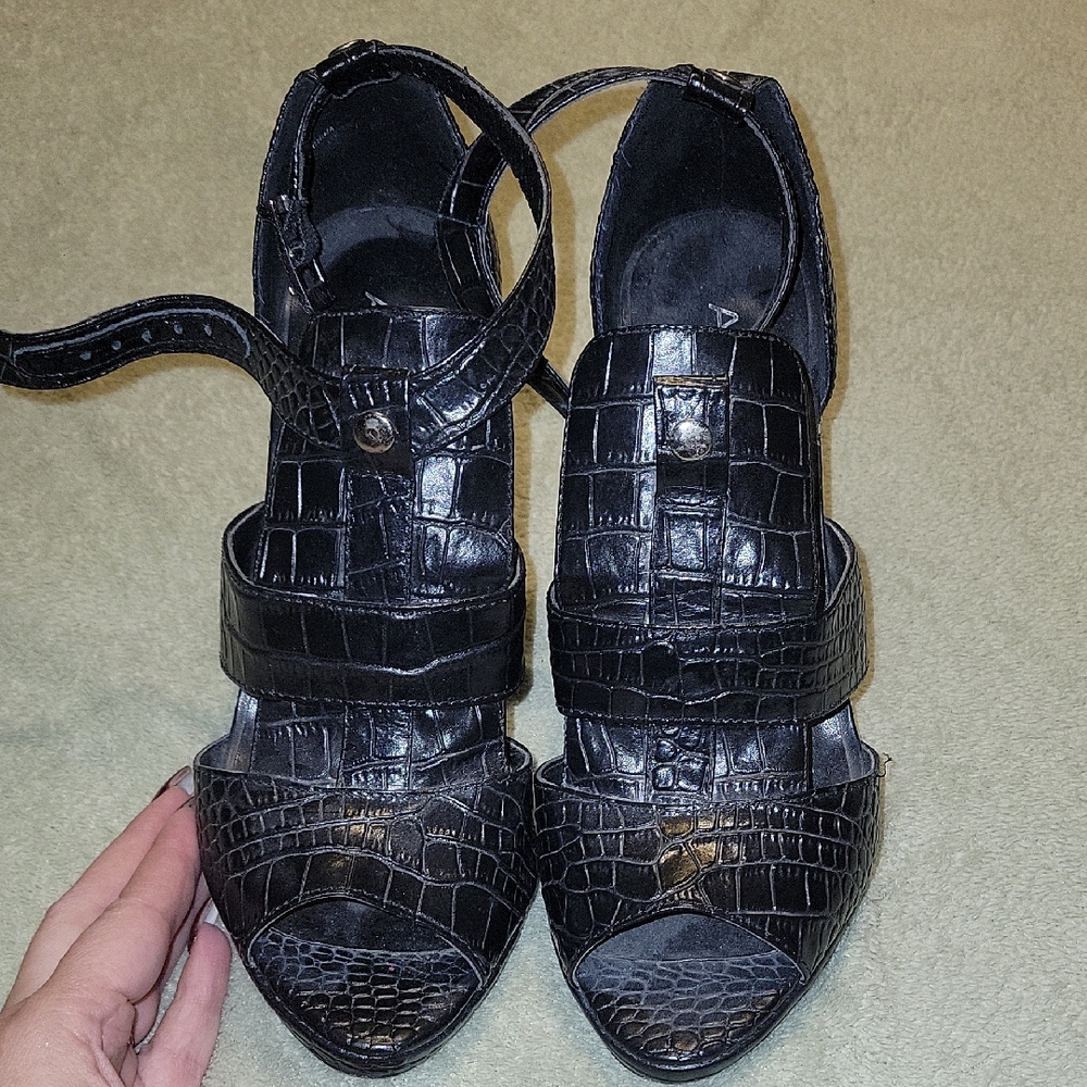 BADASS Aldo Black Crocodile Pattern Heels